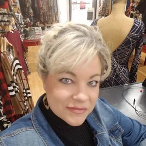 Meet your Posher, Carol